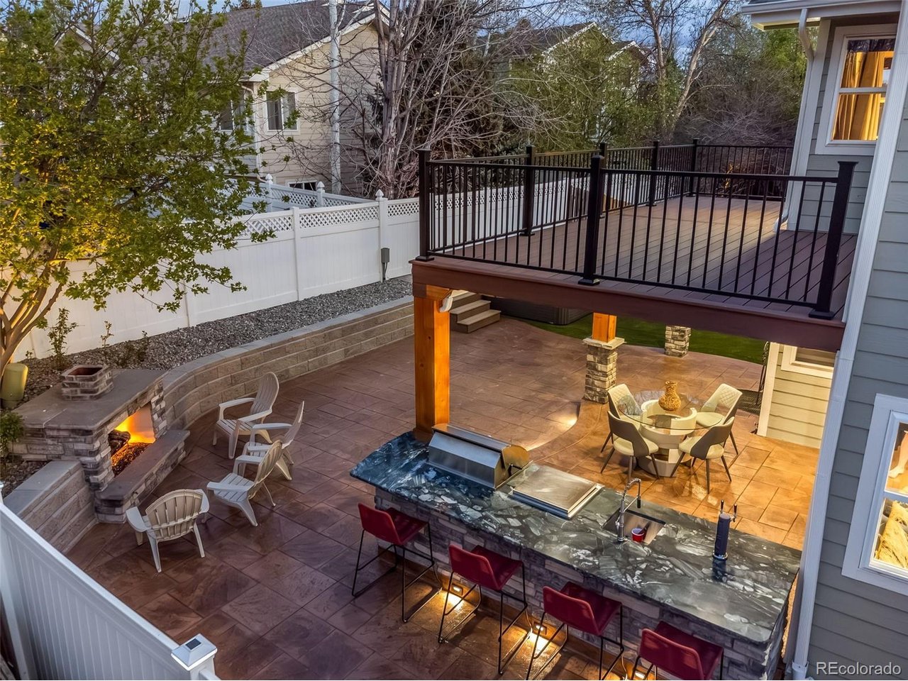 752 Brookside Dr