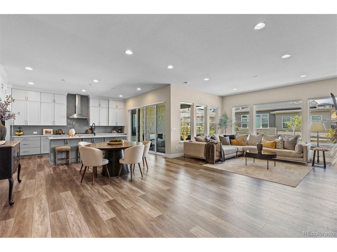 2105 Bellcove Dr
