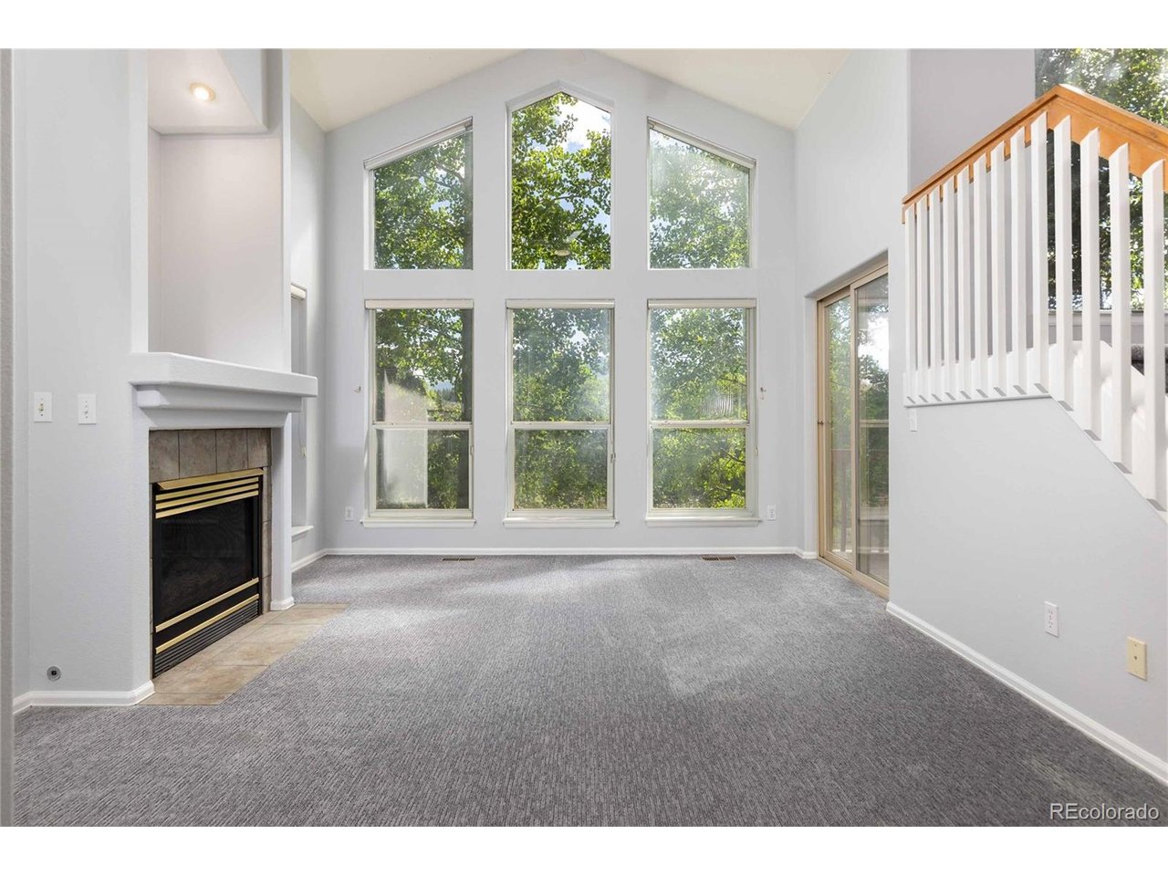 77 Corinthian Cir