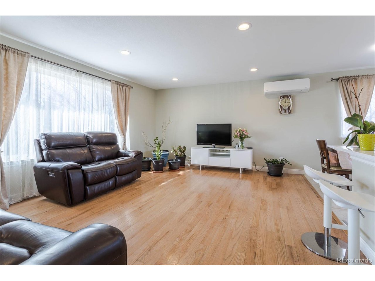 7423 E Costilla Blvd