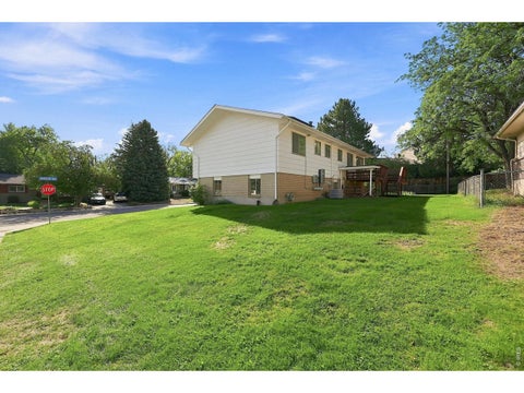 Tiny photo for 1425 Judson Dr, Boulder, CO 80305 (MLS # 1068262)