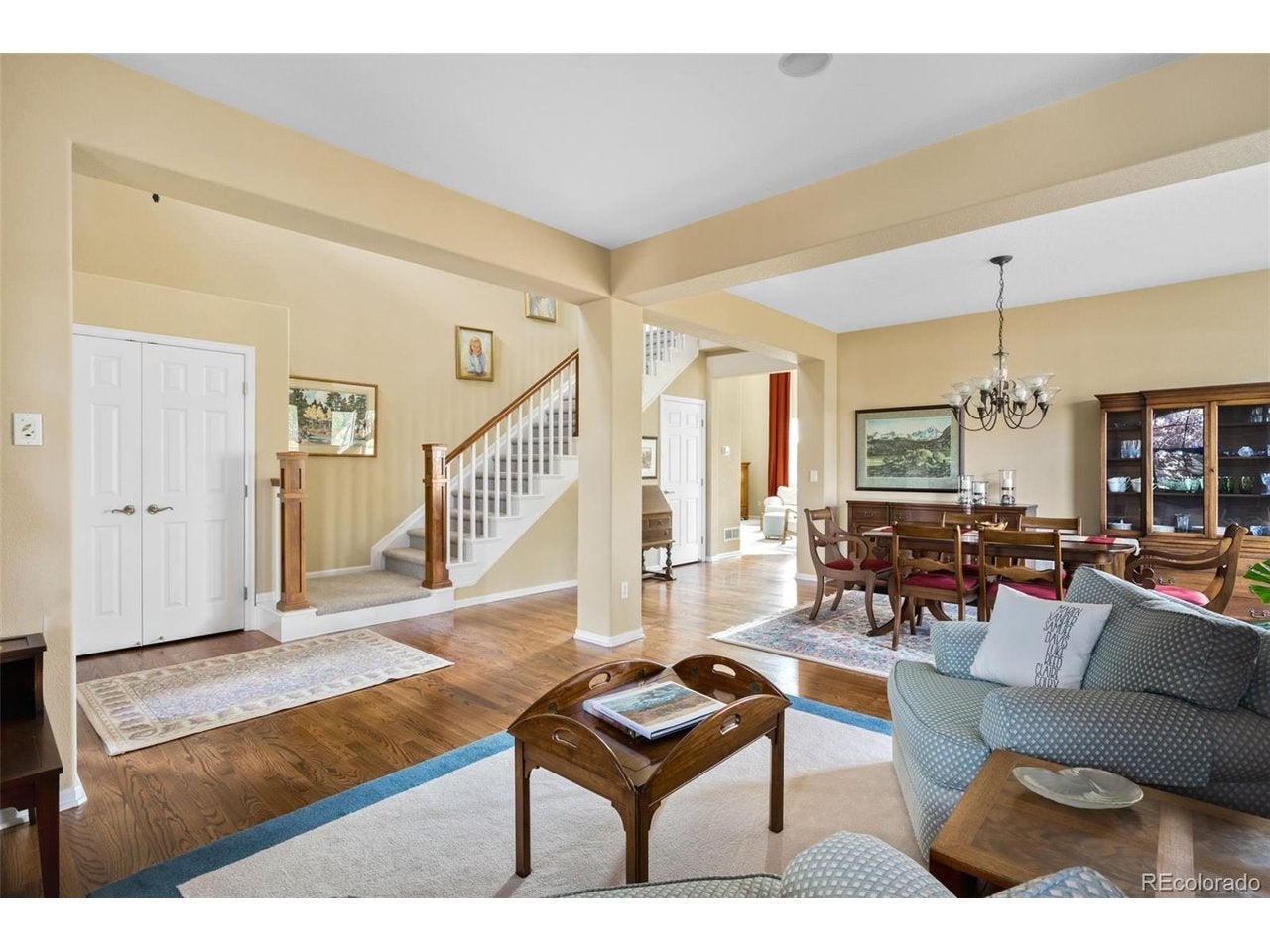 4300 Canyonbrook Dr