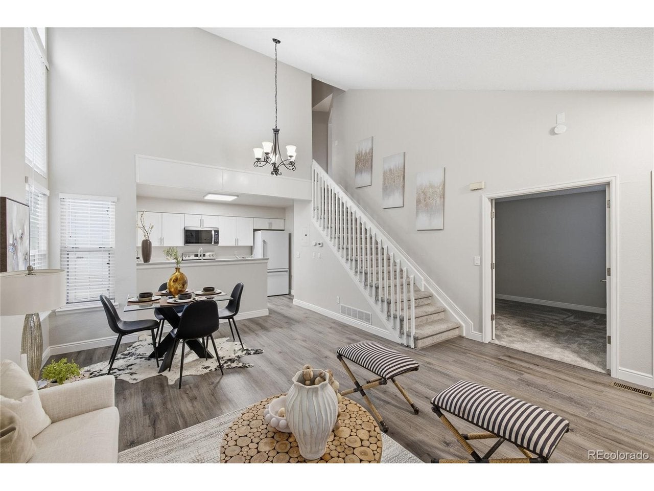 8333 W 90th Pl