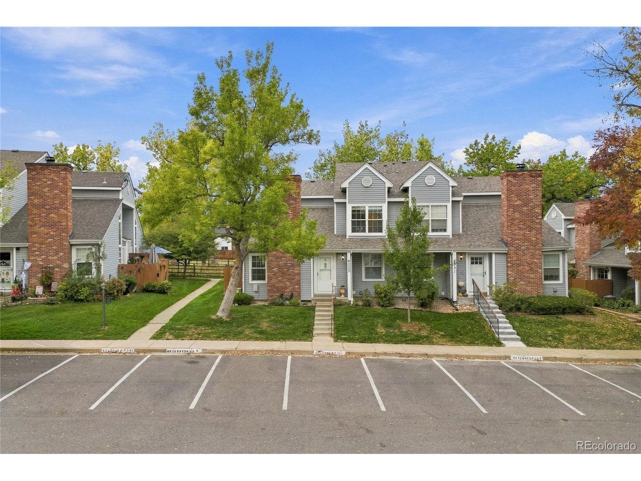 8333 W 90th Pl