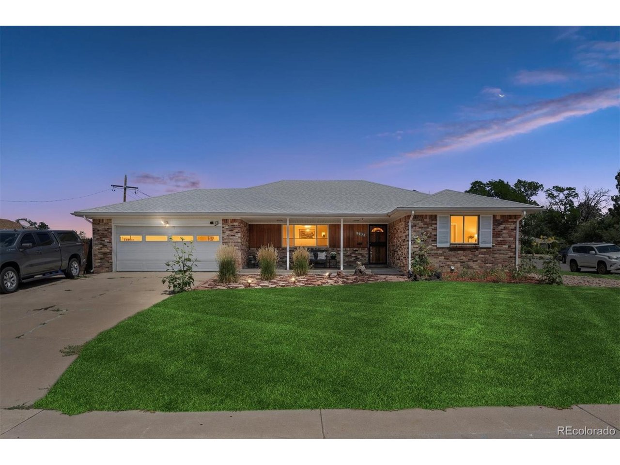 Photo 1 of 33 — 502 Tucson St, Aurora, CO 80011