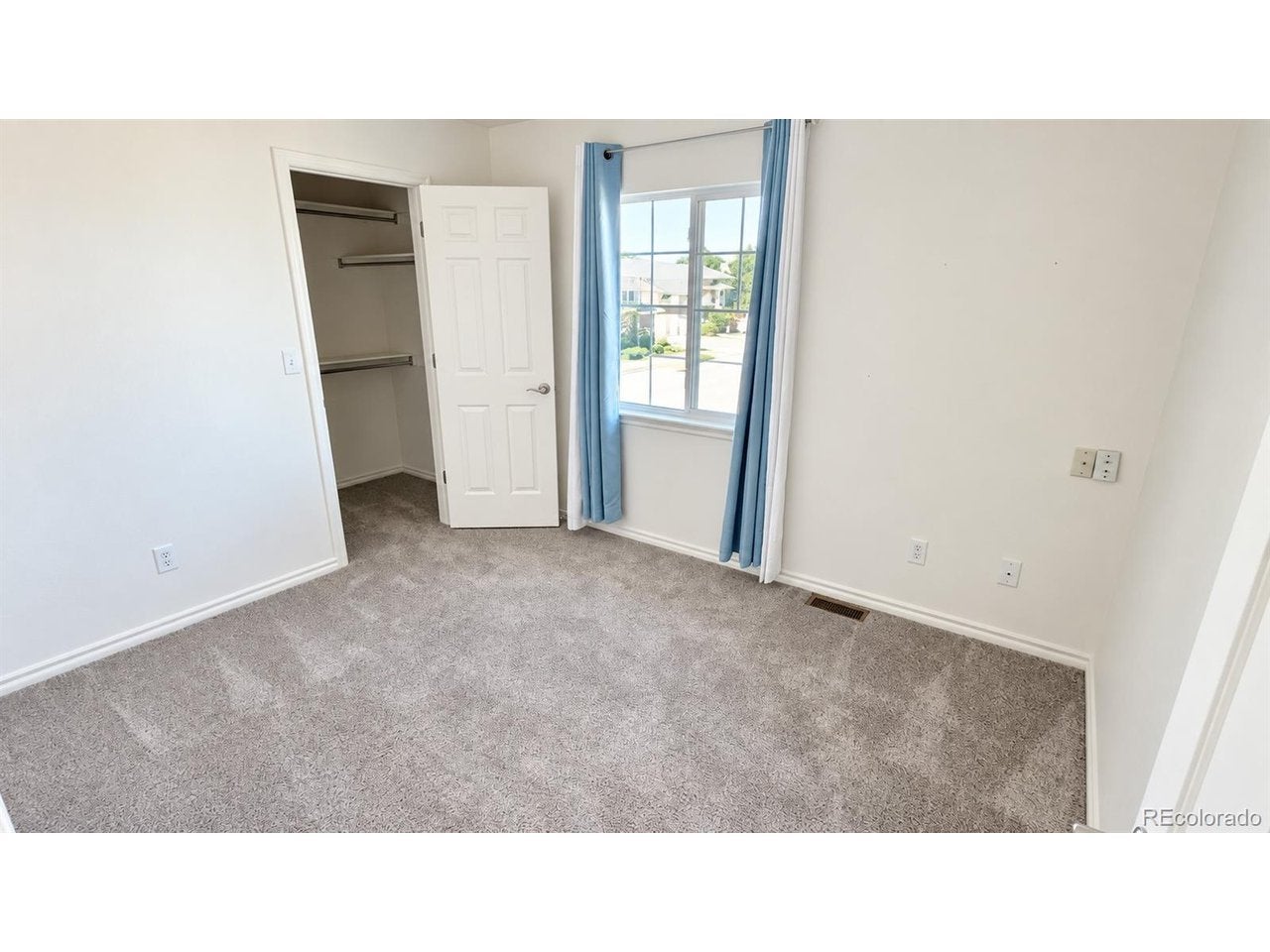 3000 E 112th Ave 61