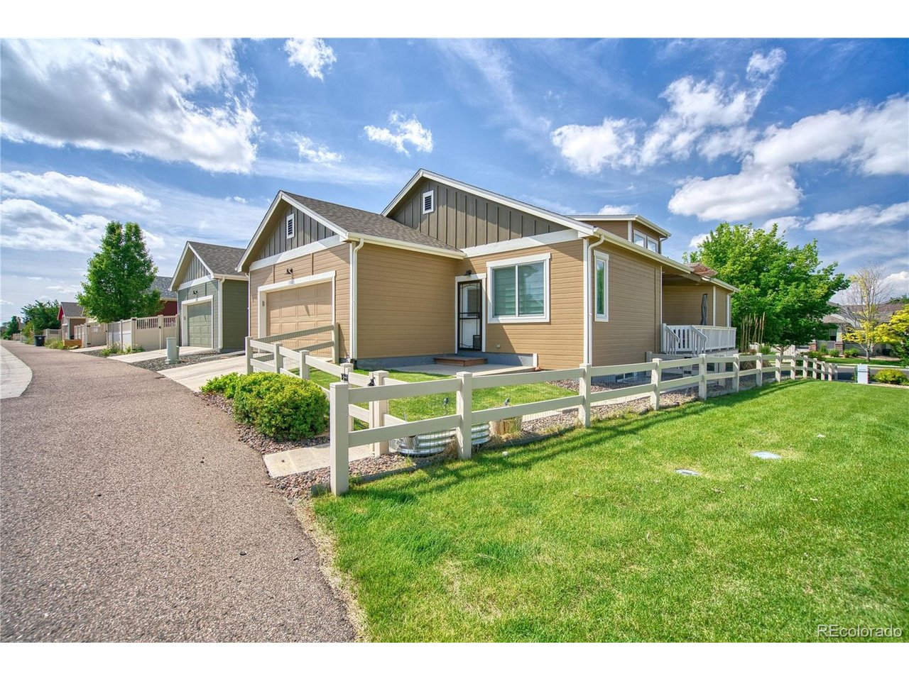 1522 Moonlight Dr