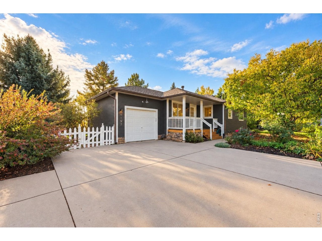 1192 Quince Ave