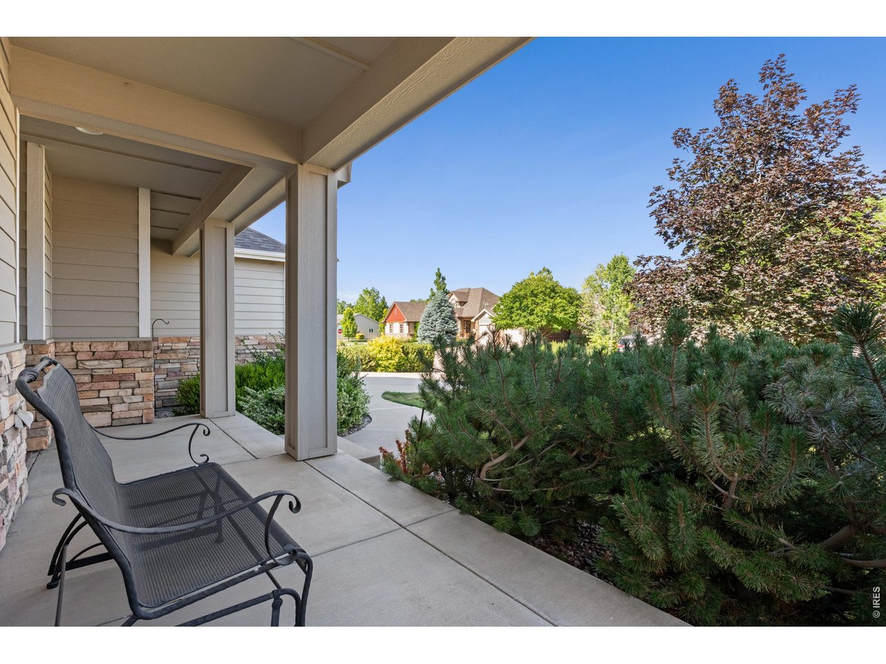 8417 Castaway Dr