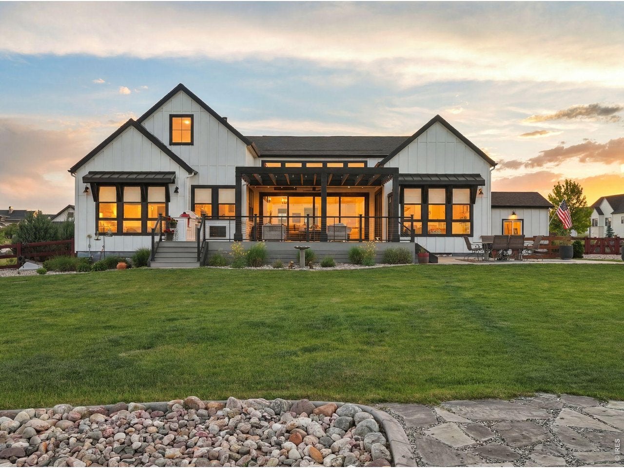 1907 Spring Bloom Dr
