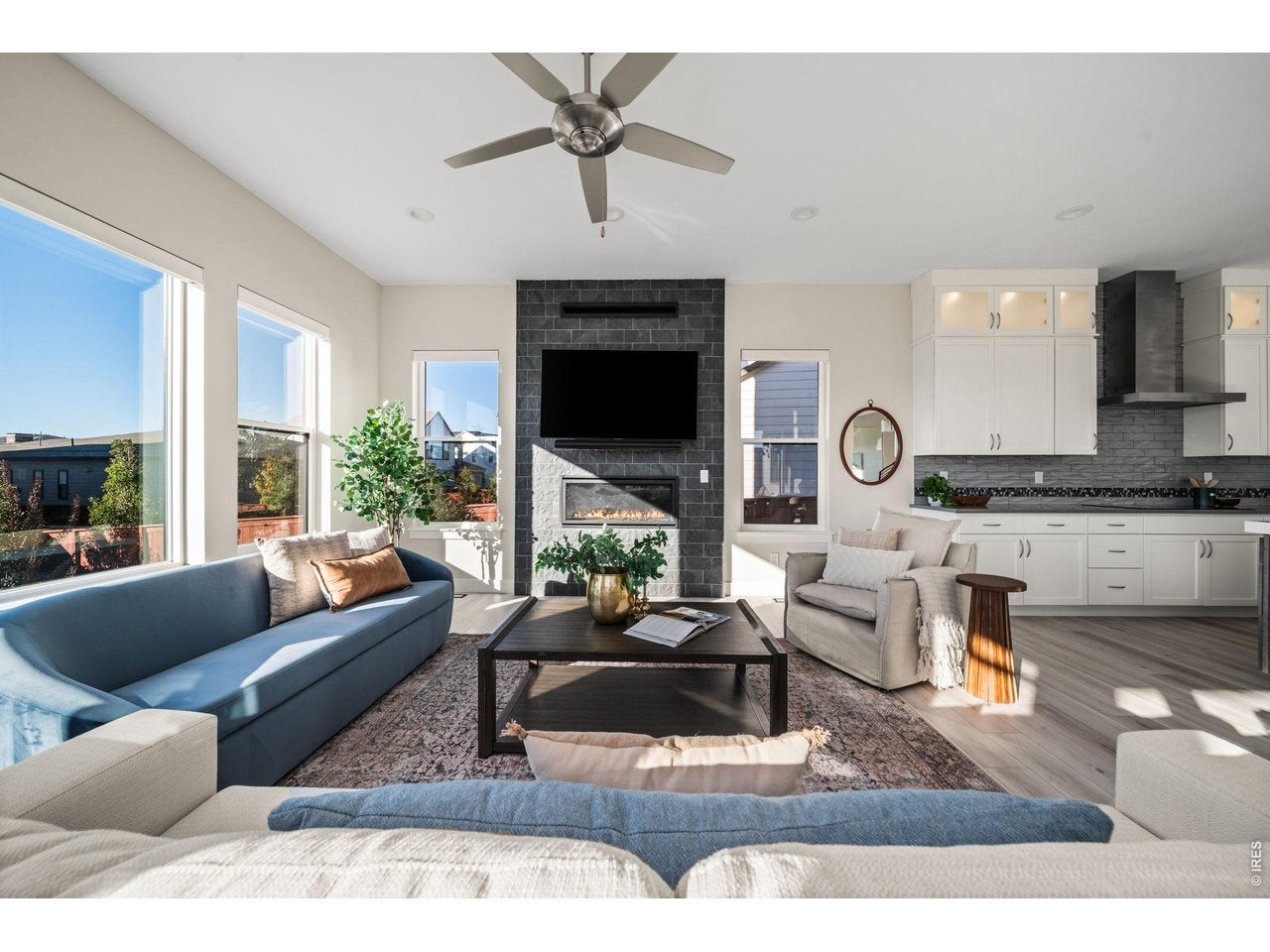 1730 Lucent Ct