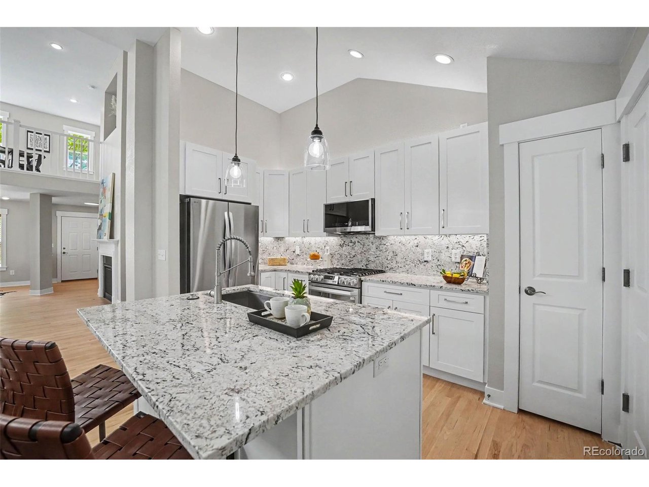 3156 Elmira Ct