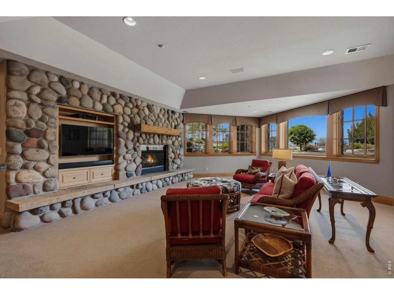 6303 Snowberry Ln, Niwot, CO, 80503, USA, 5 Bedrooms Bedrooms, ,6 BathroomsBathrooms,Residential,Active,6303 Snowberry Ln,1058211