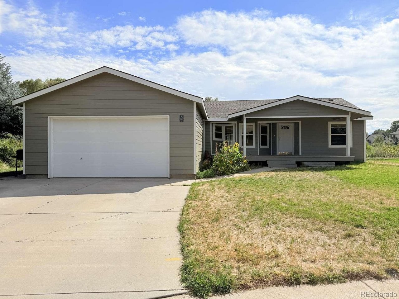 370 Price Ln
