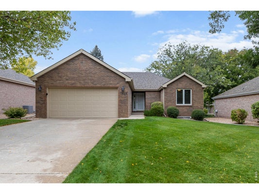 1825 44TH AVENUE CT, GREELEY, CO 80634 - Image edfd04476aecf10c8df51ab59407cd83/2554965400