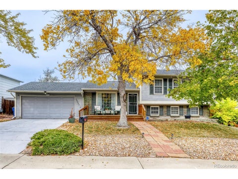 Photo of 16531 E Iliff Pl, Aurora, CO 80013 (MLS # 9626092)