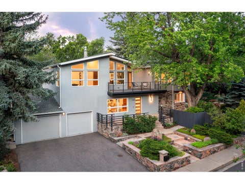 Photo of 900 6th St, Boulder, CO 80302 (MLS # 1060370)