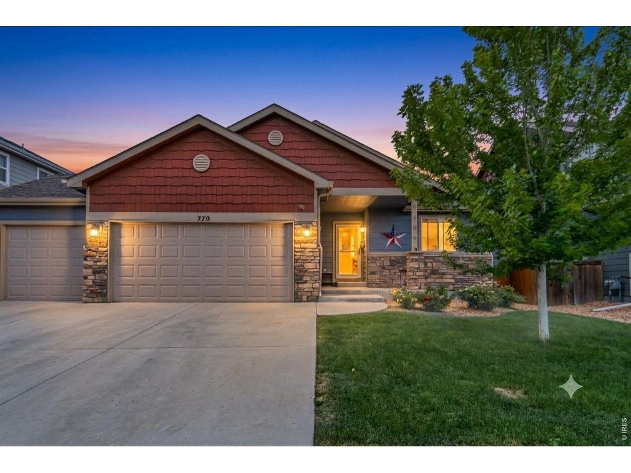 Photo 1 of 33 — 770 Grays Peak Ln, Berthoud, CO 80513