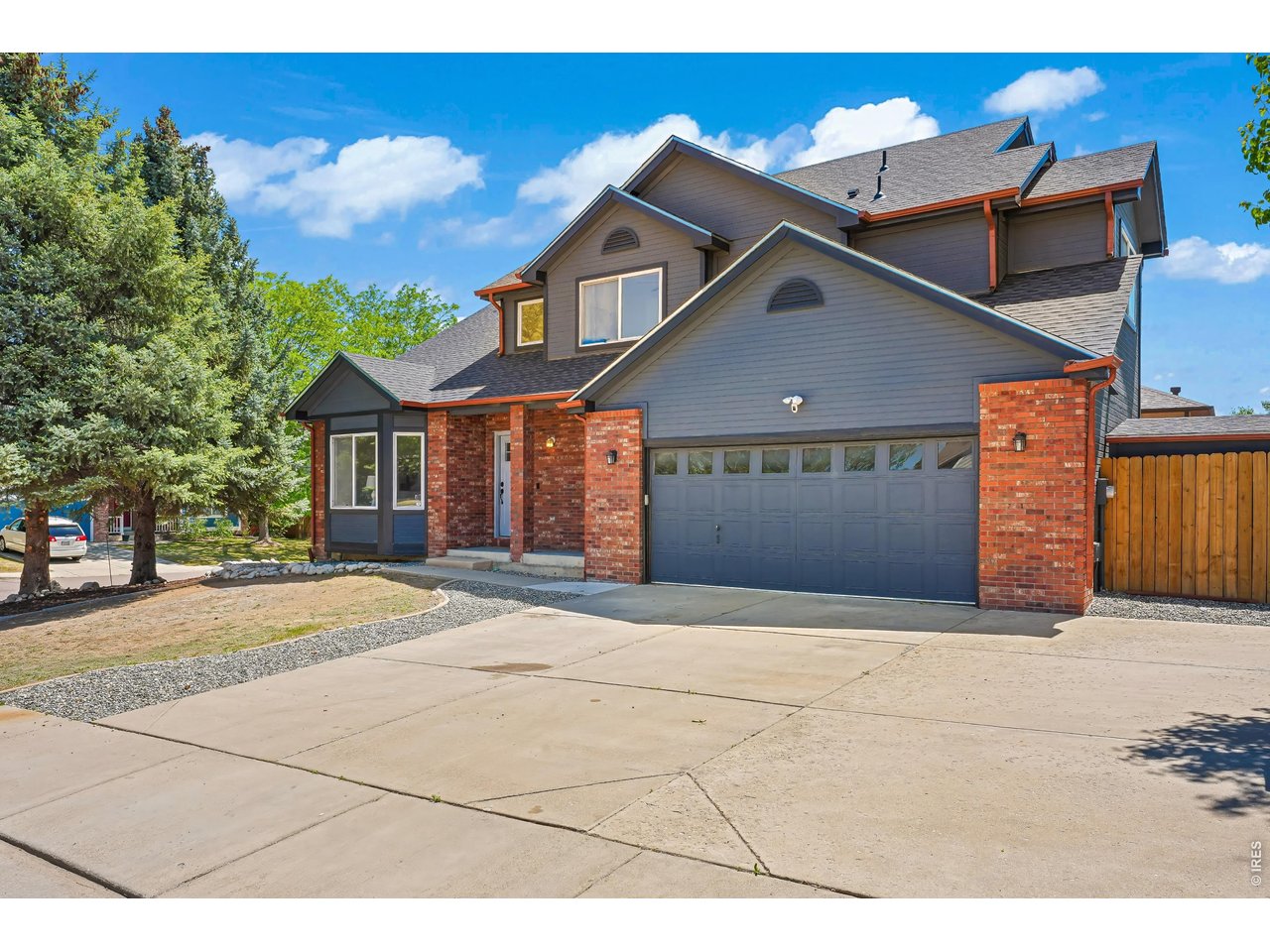 1464 Cherrywood Way