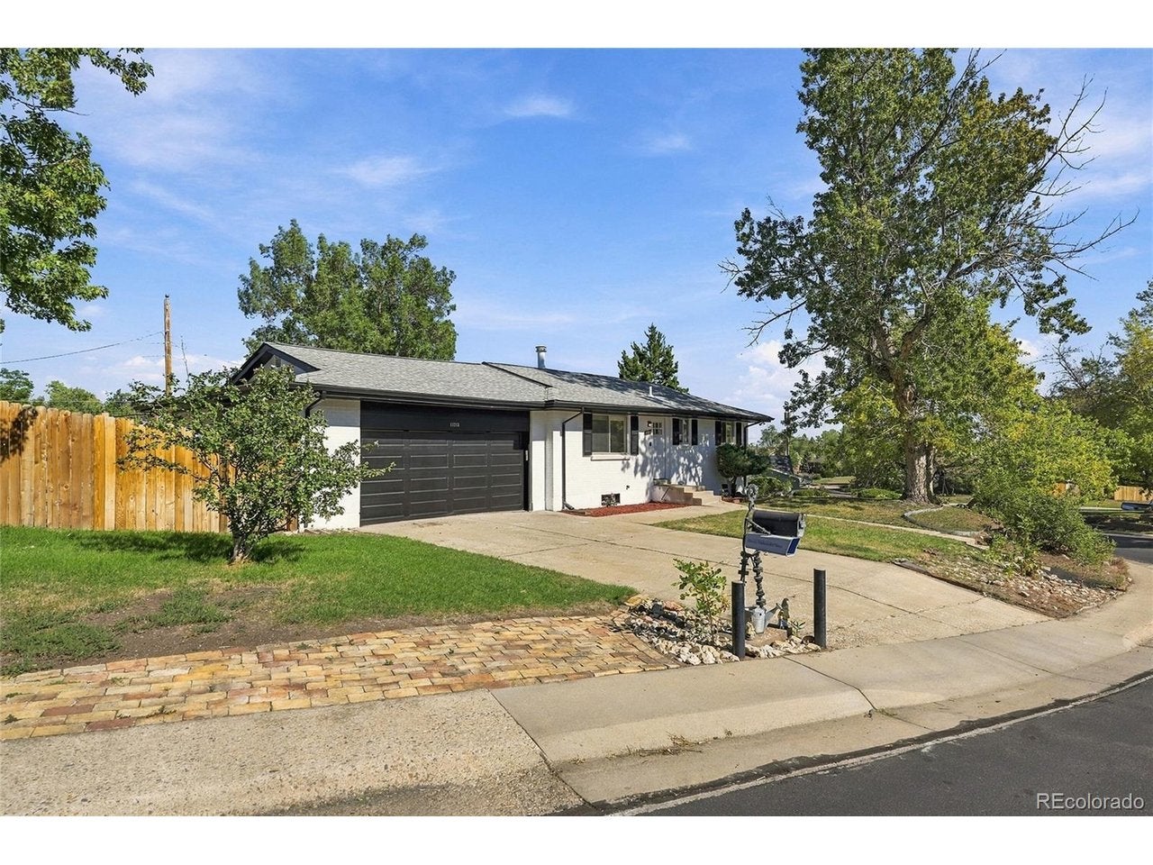 11213 W Briarwood Dr