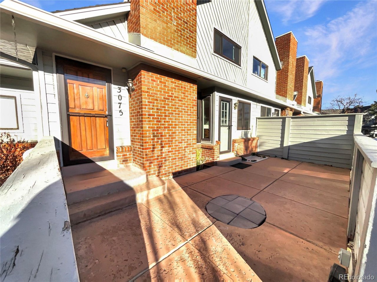 Photo 1 of 21 — 3075 E Long Cir, Centennial, CO 80122
