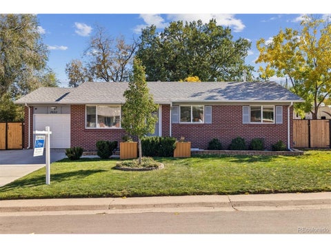 Photo of 3250 W Saratoga Ave, Englewood, CO 80110 (MLS # 4695750)