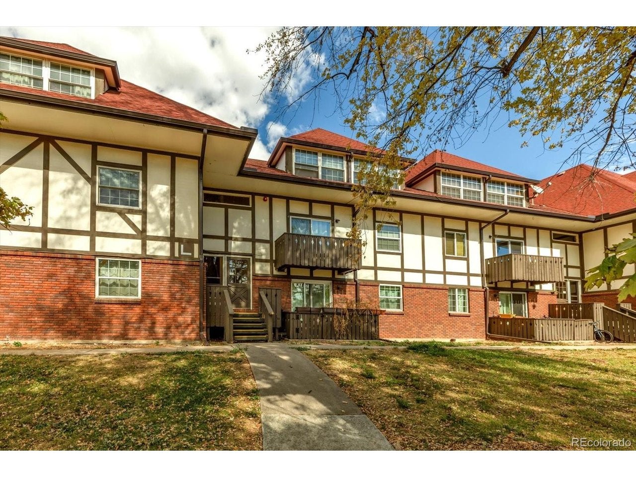 3250 Oneal Cir 23L
