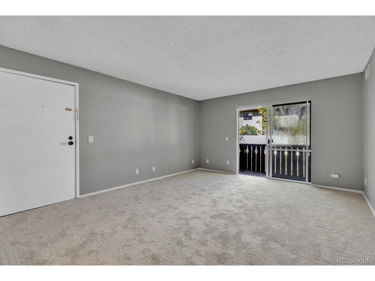 3250 Oneal Cir 23L