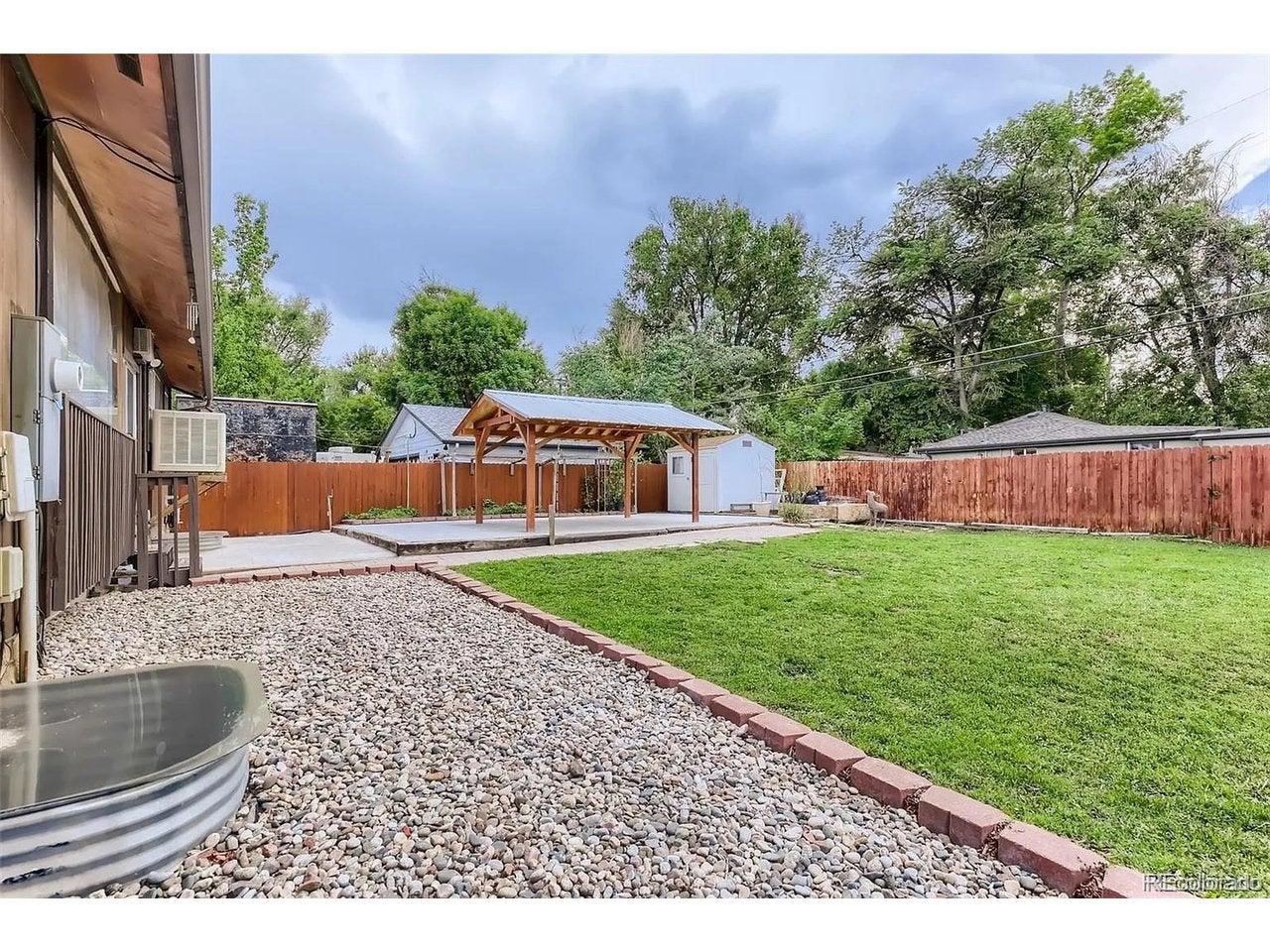 1251 Brentwood St