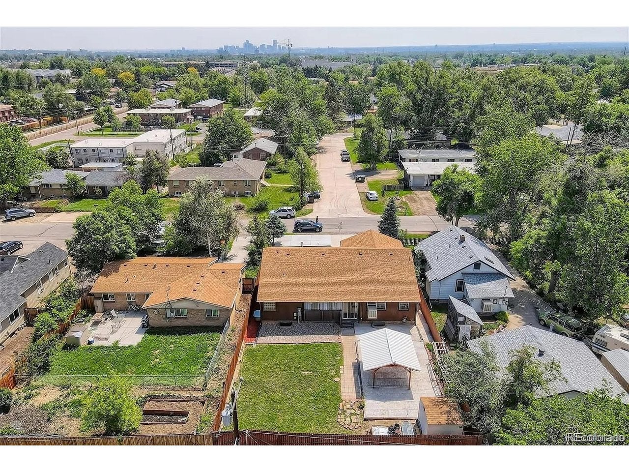 1251 Brentwood St
