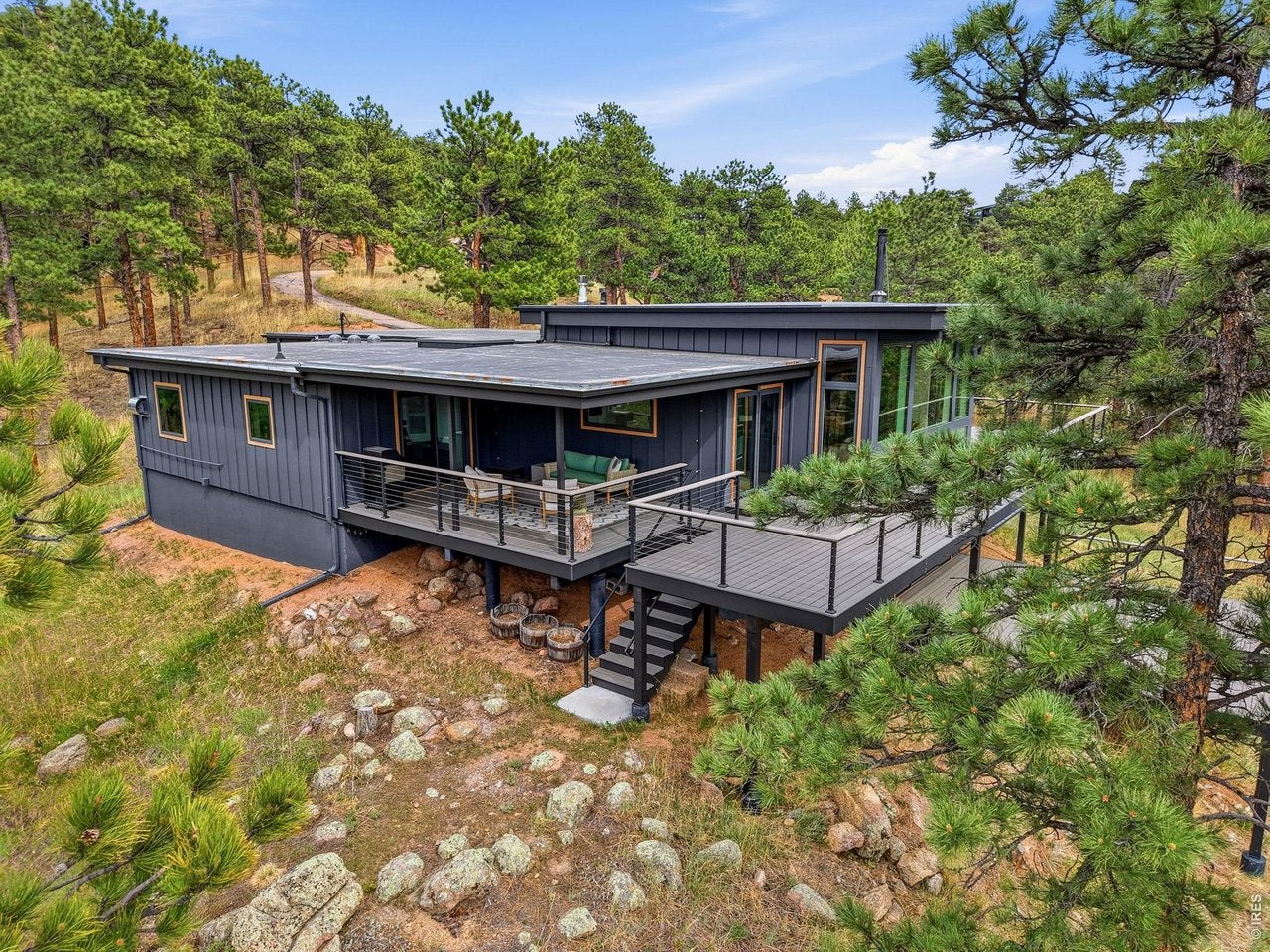725 Timber Ln, Boulder, CO, 80304, USA, 3 Bedrooms Bedrooms, ,3 BathroomsBathrooms,Residential,Contingent,725 Timber Ln,1059787