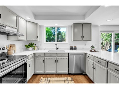 Tiny photo for 4744 Kellogg Cir, Boulder, CO 80303 (MLS # 1068145)