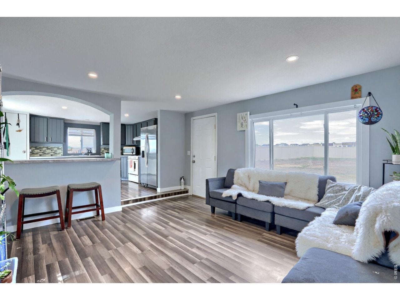 3500 35th Ave 3
