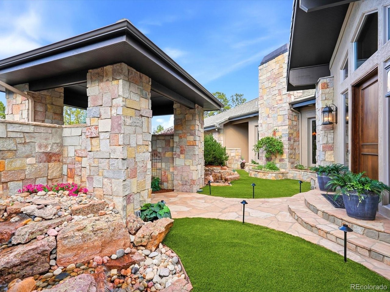 614 Cliffgate Ln
