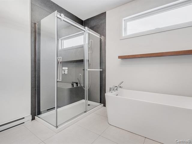 Mirabel, QC J7N 0X5, Canada, 3 Bedrooms Bedrooms, ,1 BathroomBathrooms,Residential,Active,104907