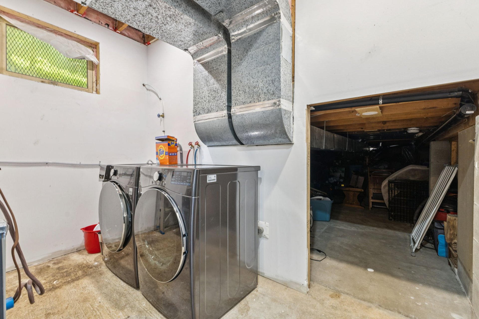 La Pêche, QC J0X 2W0, Canada, 2 Bedrooms Bedrooms, ,1 BathroomBathrooms,Residential,Active,151743