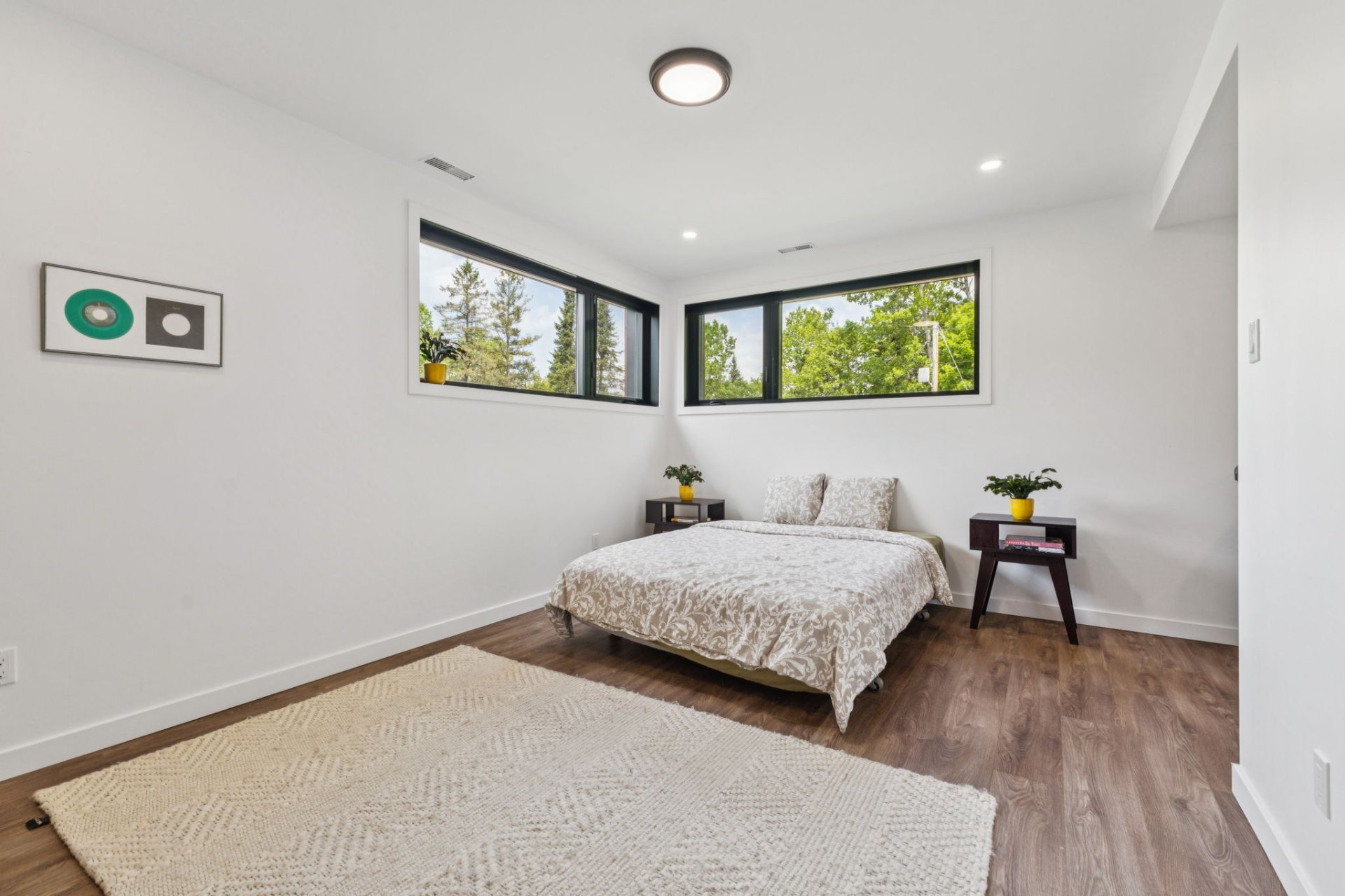 La Pêche, QC J0X 2W0, Canada, 2 Bedrooms Bedrooms, ,1 BathroomBathrooms,Residential,Active,151743