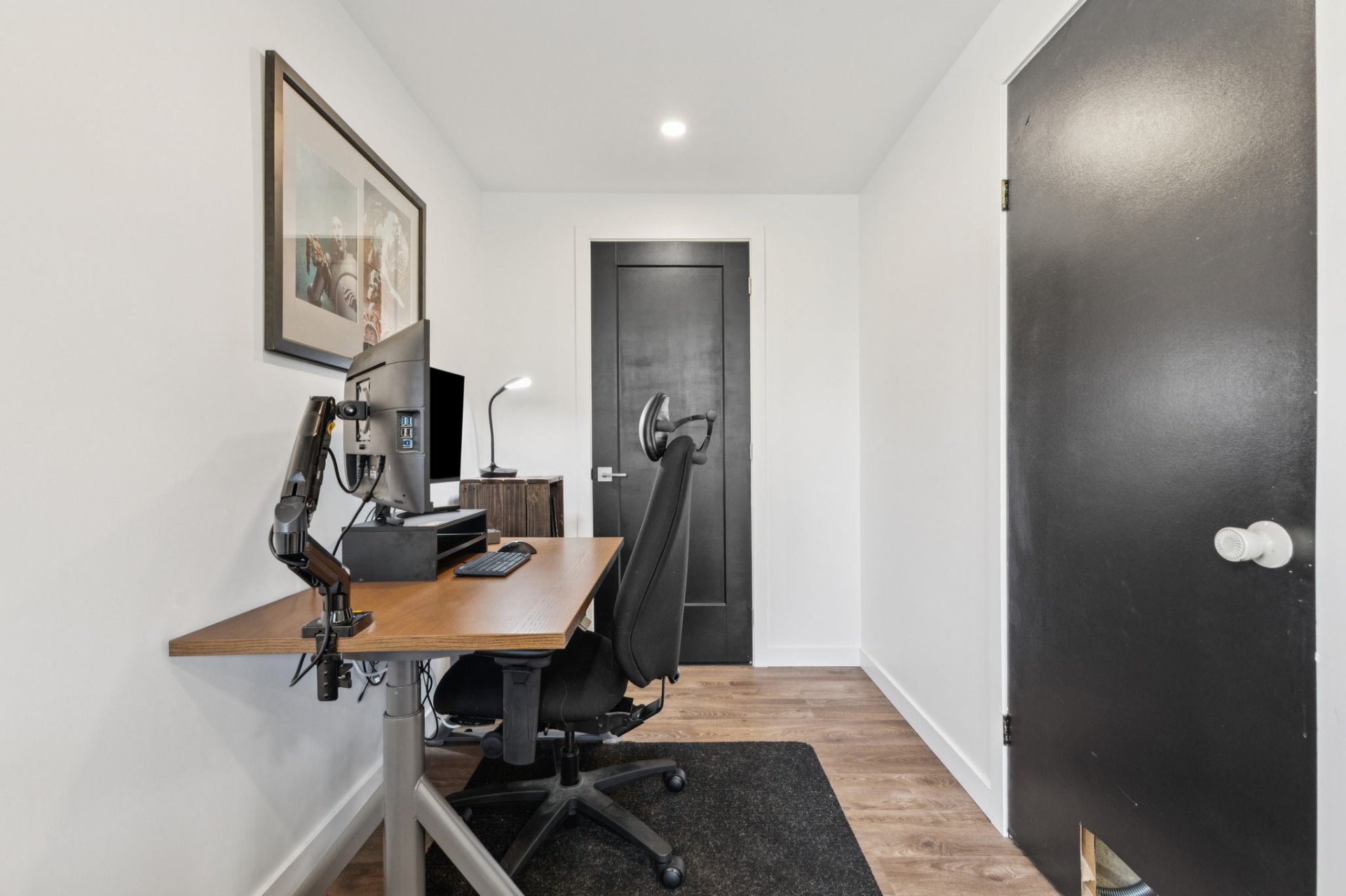 La Pêche, QC J0X 2W0, Canada, 2 Bedrooms Bedrooms, ,1 BathroomBathrooms,Residential,Active,151743