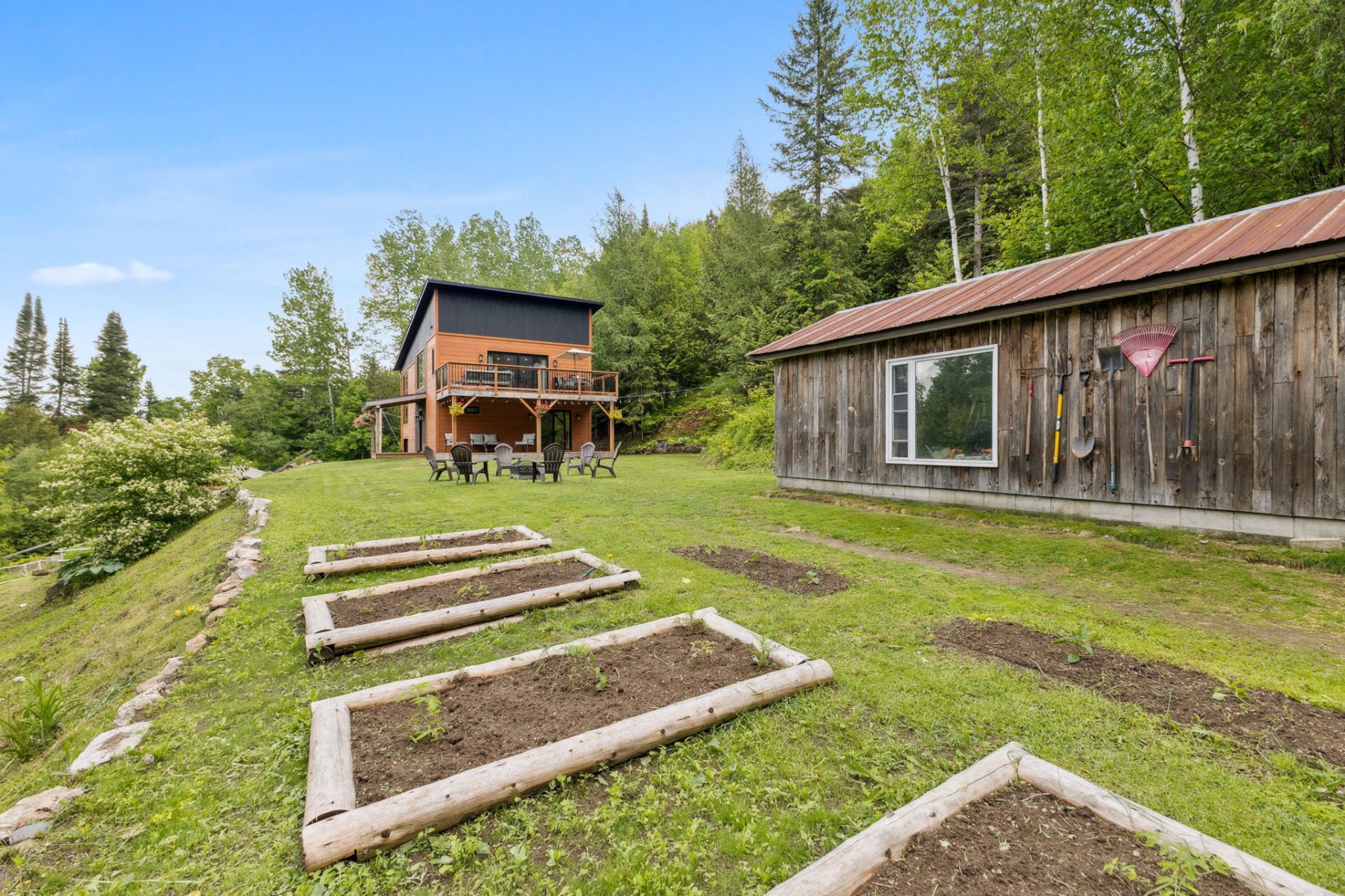 La Pêche, QC J0X 2W0, Canada, 2 Bedrooms Bedrooms, ,1 BathroomBathrooms,Residential,Active,151743