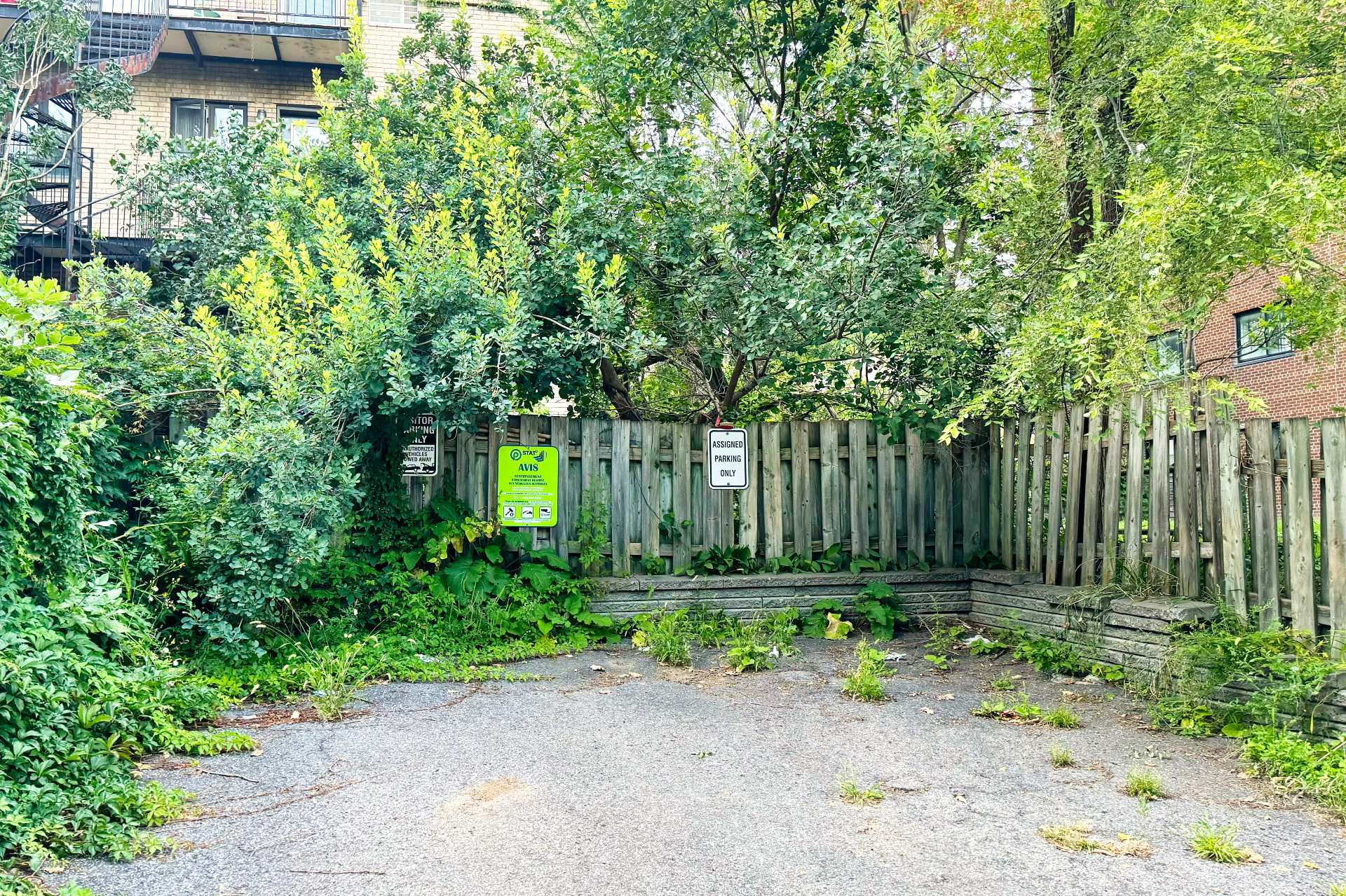 Montréal (Le Sud-Ouest), QC H3J 2S2, Canada, 2 Bedrooms Bedrooms, ,1 BathroomBathrooms,Residential,Active,45364