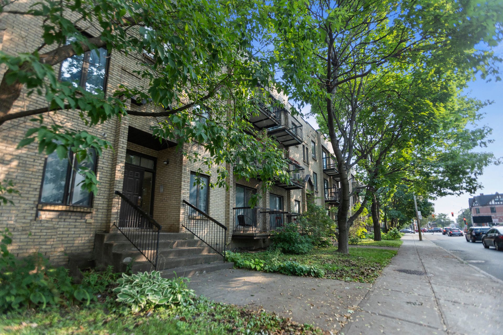 Montréal (Le Sud-Ouest), QC H3J 2S2, Canada, 2 Bedrooms Bedrooms, ,1 BathroomBathrooms,Residential,Active,45364