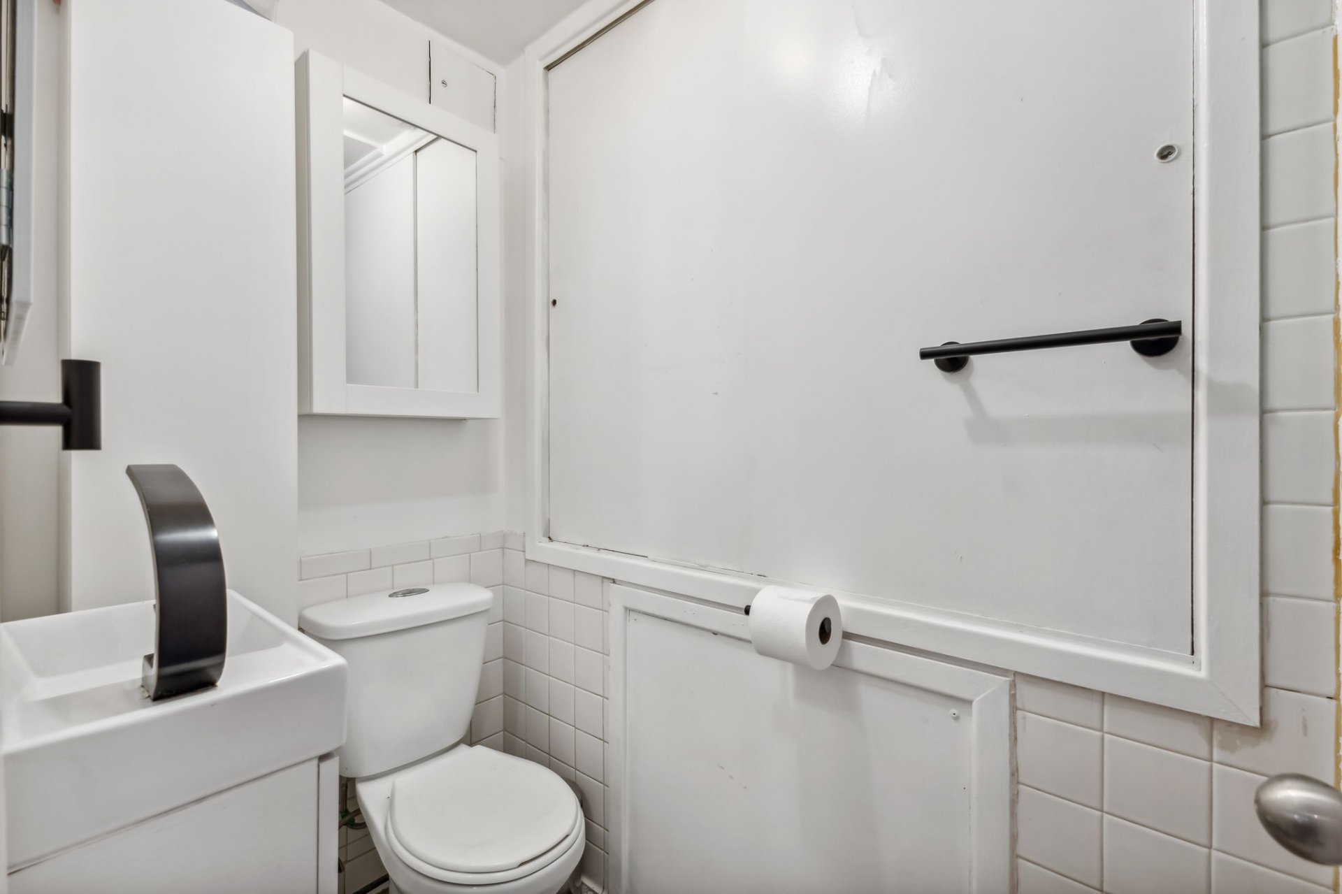 Gatineau (Gatineau), QC J8P 2A7, Canada, 4 Bedrooms Bedrooms, ,1 BathroomBathrooms,Residential,Active,20238