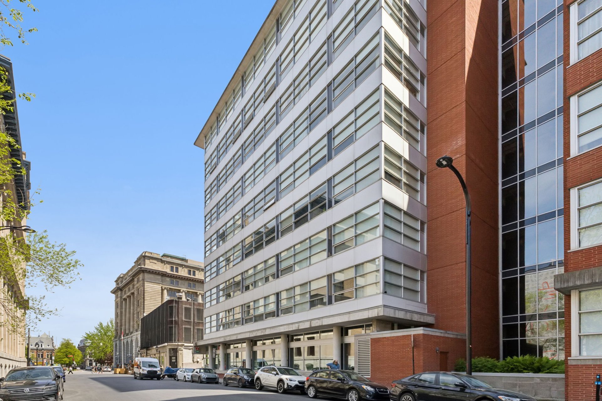 Montréal (Ville-Marie), QC H3C 4C9, Canada, 1 Bedroom Bedrooms, ,1 BathroomBathrooms,Residential,Active,53678