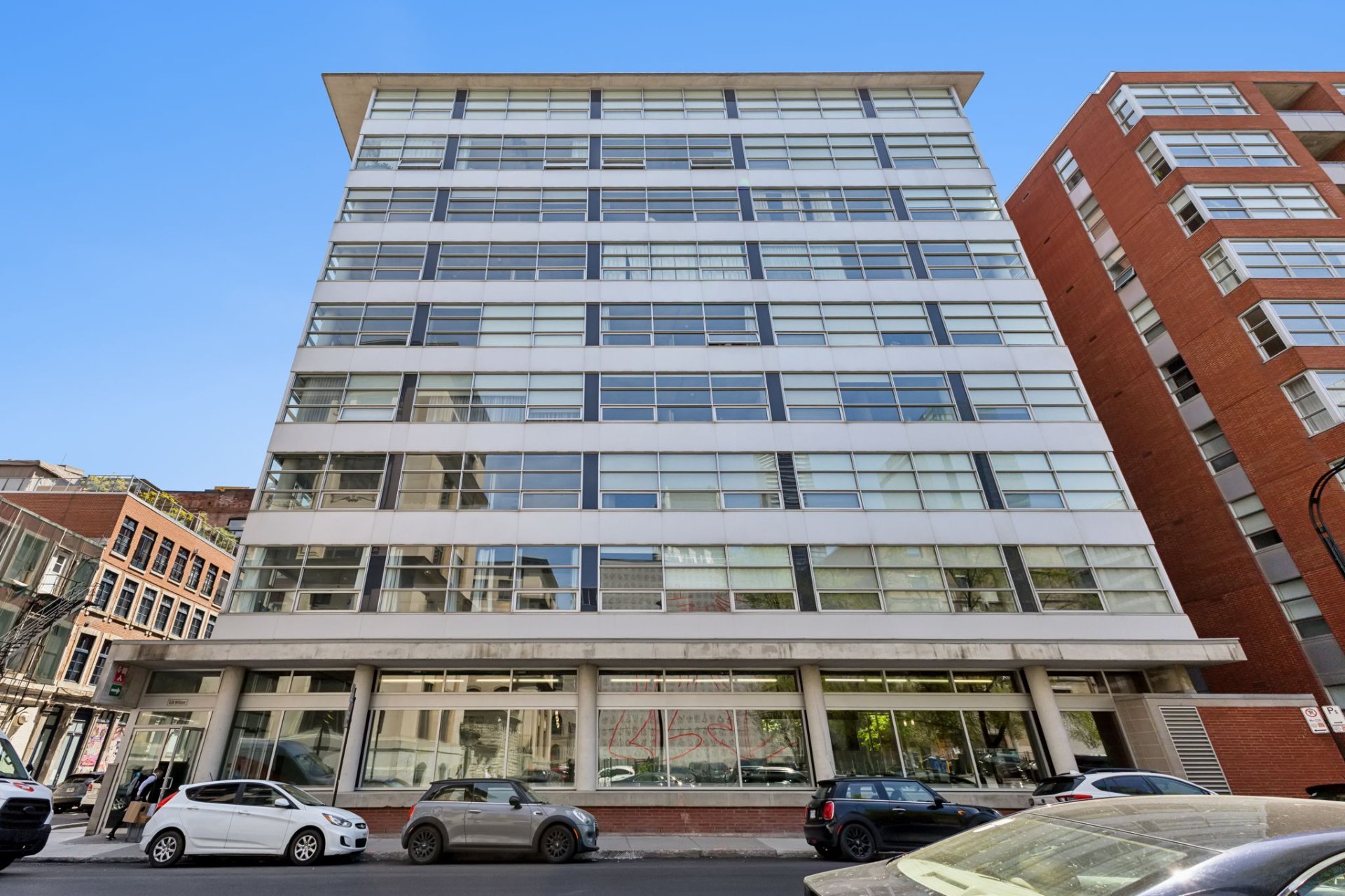 Montréal (Ville-Marie), QC H3C 4C9, Canada, 1 Bedroom Bedrooms, ,1 BathroomBathrooms,Residential,Active,53678