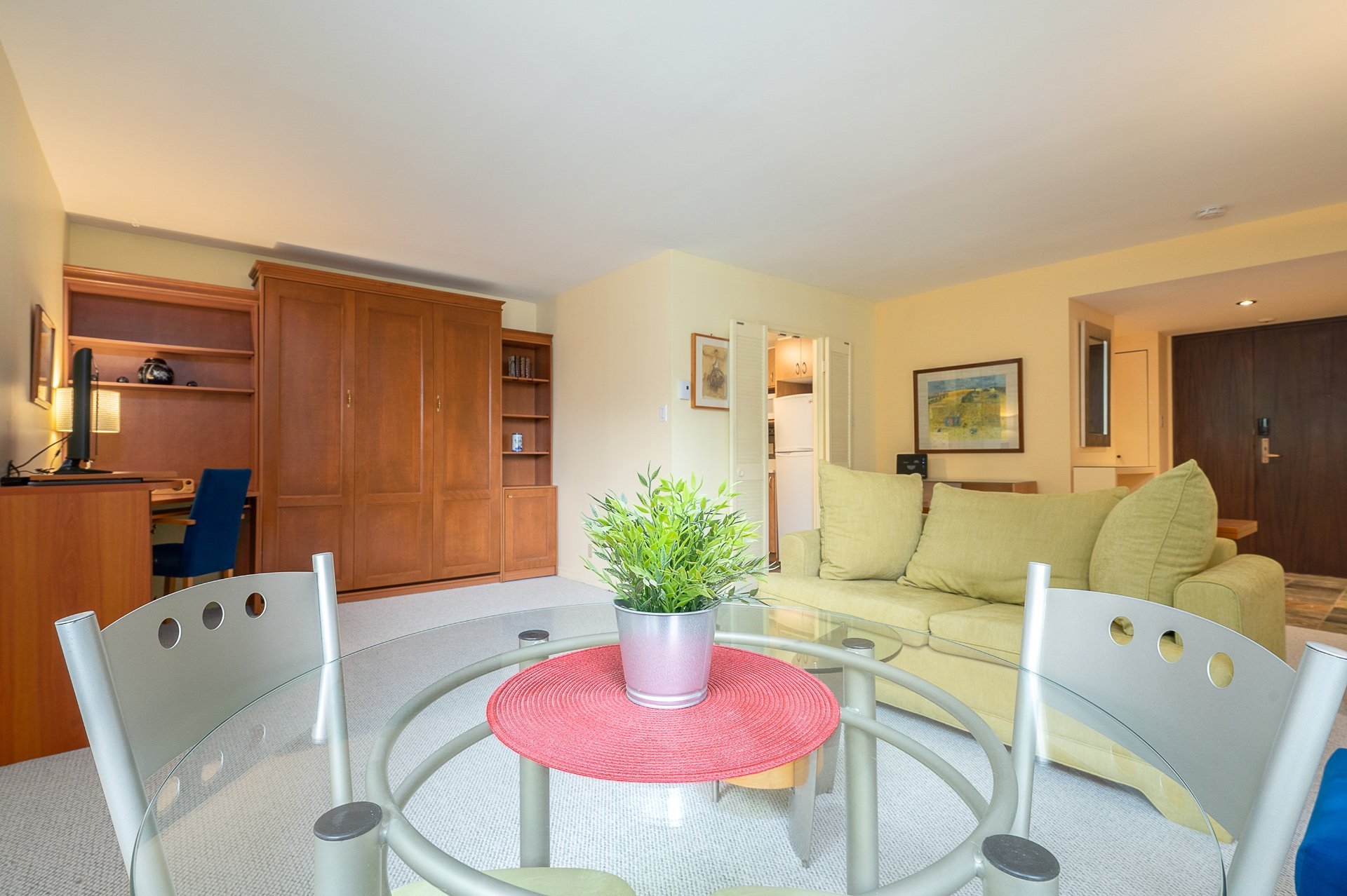 Montréal (Ville-Marie), QC H3G 2P5, Canada, ,1 BathroomBathrooms,Residential,Active,110483