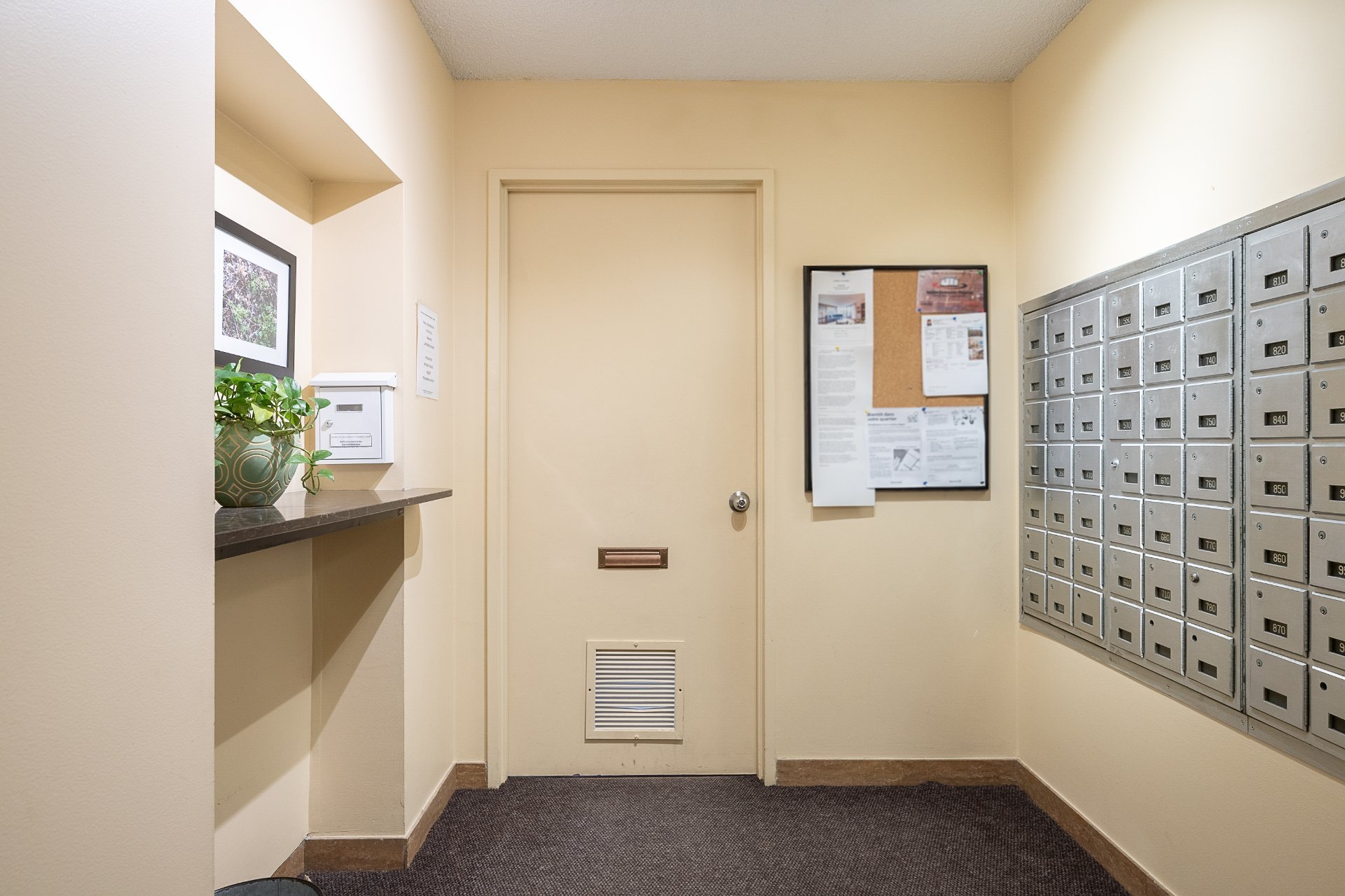 Montréal (Ville-Marie), QC H3G 2P5, Canada, ,1 BathroomBathrooms,Residential,Active,110483