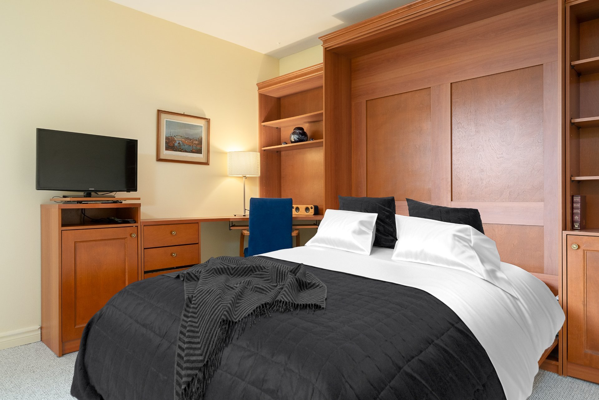 Montréal (Ville-Marie), QC H3G 2P5, Canada, ,1 BathroomBathrooms,Residential,Active,110483