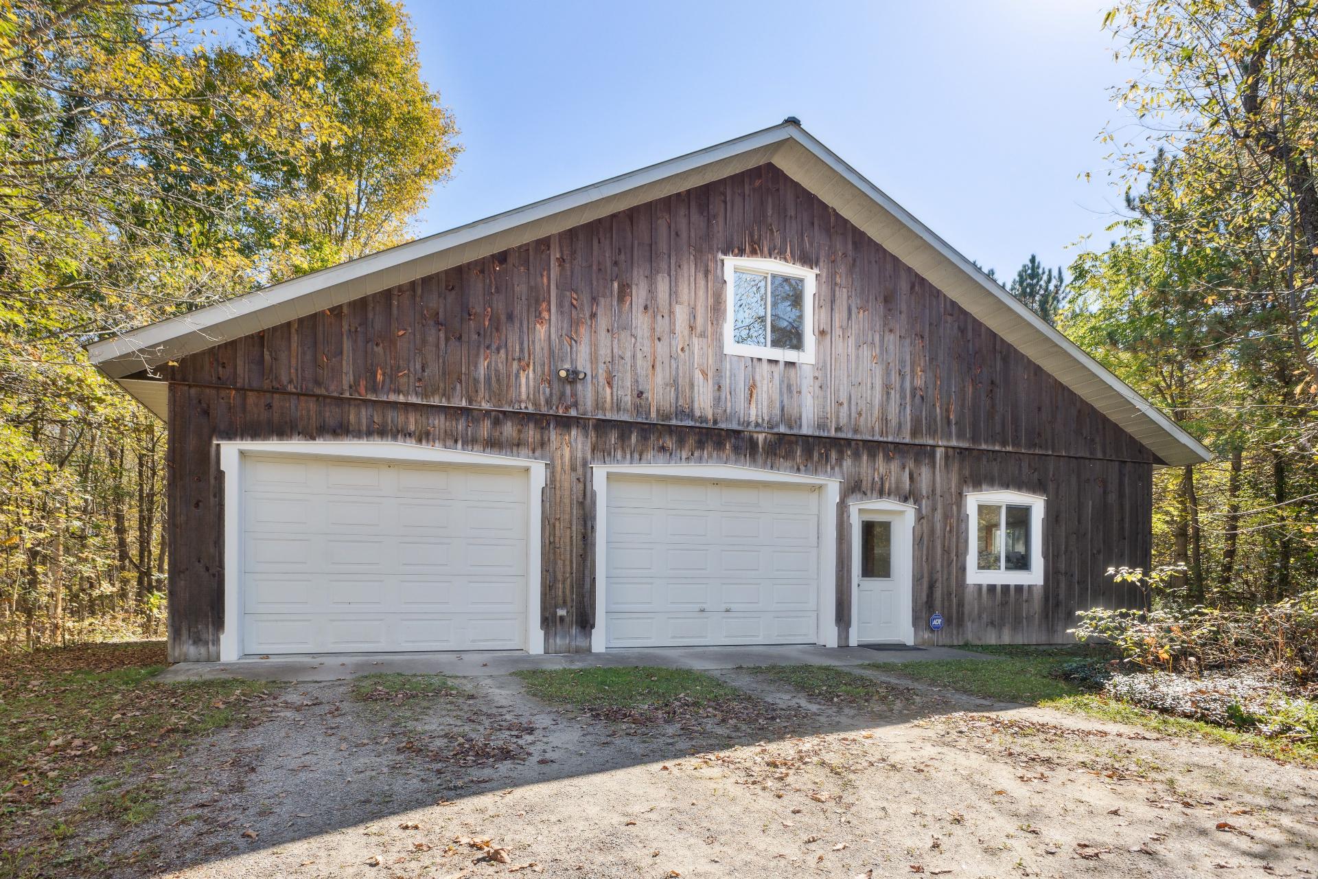 La Pêche, QC J0X 3G0, Canada, 3 Bedrooms Bedrooms, ,2 BathroomsBathrooms,Residential,Active,40301