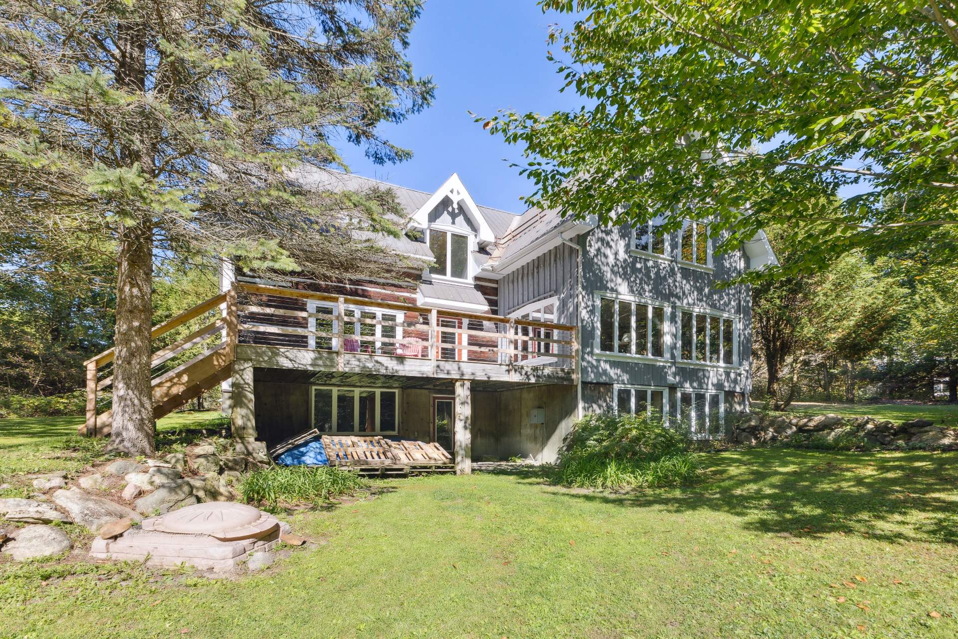 La Pêche, QC J0X 3G0, Canada, 3 Bedrooms Bedrooms, ,2 BathroomsBathrooms,Residential,Active,40301