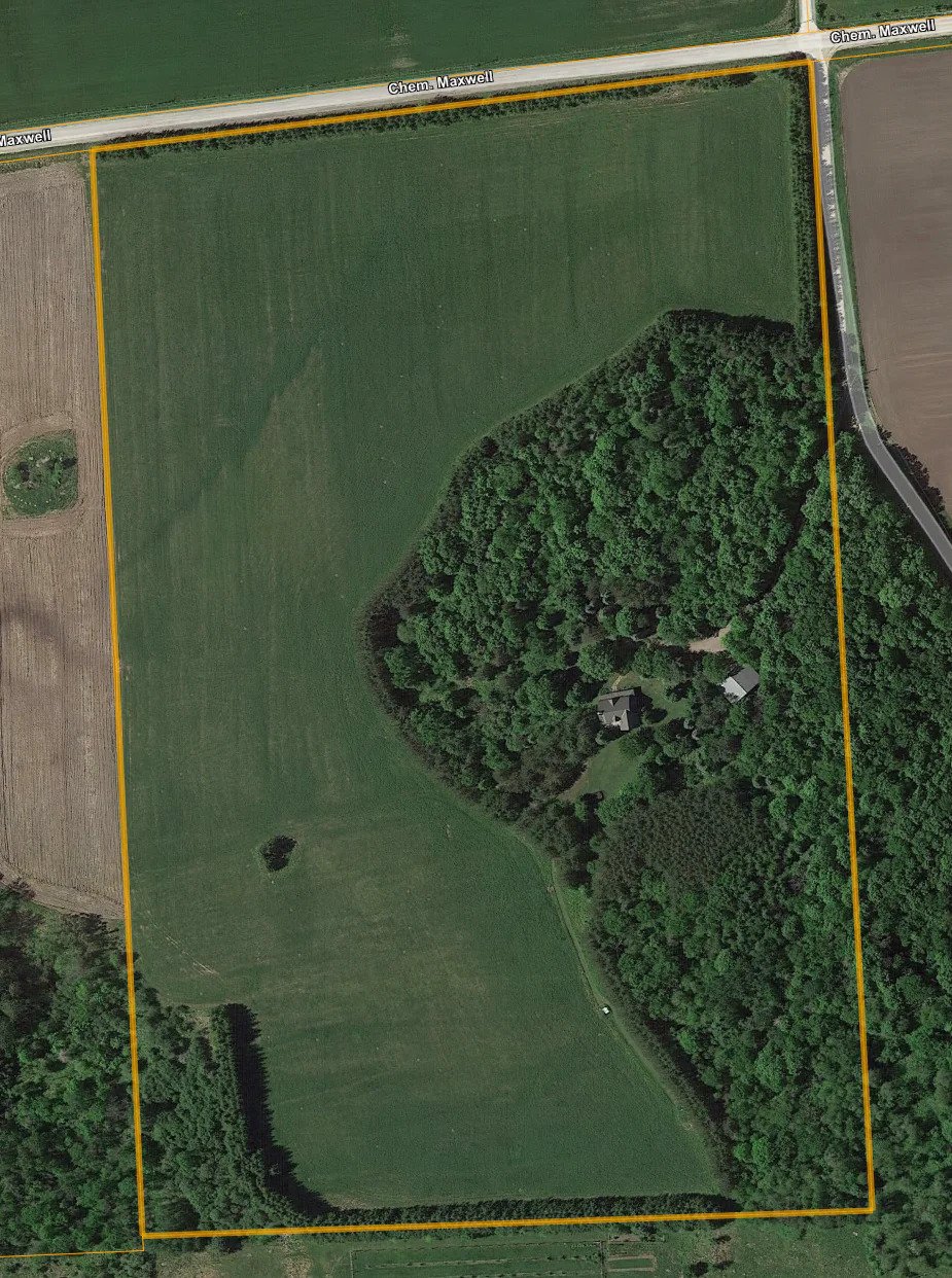 La Pêche, QC J0X 3G0, Canada, 3 Bedrooms Bedrooms, ,2 BathroomsBathrooms,Residential,Active,40301